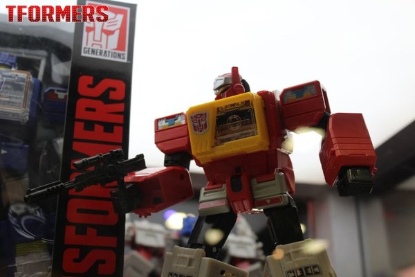 SDCC 2016   Generations Platinum Series And Titans Return Preview Night Display 116 (116 of 157)